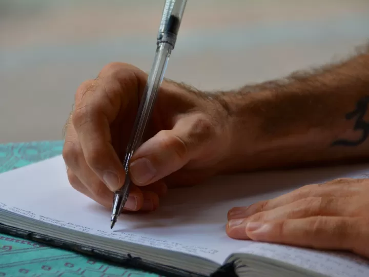 como se escribe viscacha o vizcacha